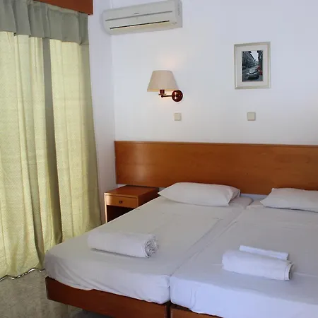 Apartahotel Elarin Studios&apartments 3*