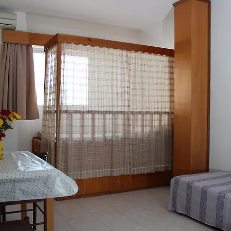 Elarin Studios&apartments
